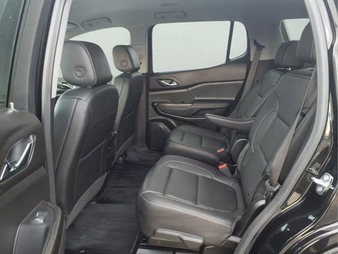 Certified 2023 GMC Acadia SLT w/ Elevation Edition AWD/4WD image 13