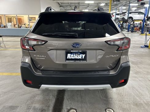 Certified 2023 Subaru Outback Limited image 7