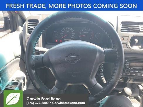 Used 2001 Nissan Frontier XE AWD/4WD image 9