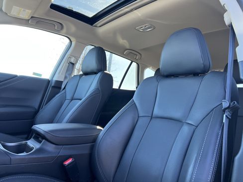 Used 2025 Subaru Outback Touring XT image 25