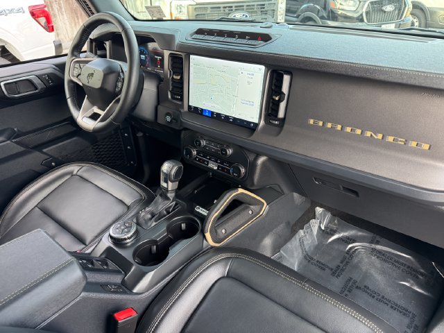 Used 2025 Ford Bronco Badlands AWD/4WD image 21