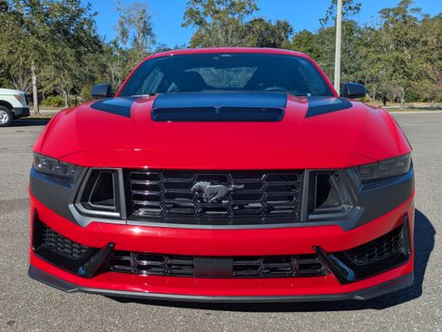 Used 2025 Ford Mustang Dark Horse image 9