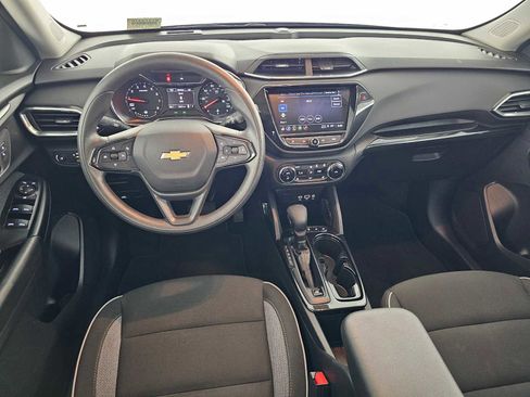 Used 2023 Chevrolet TrailBlazer LT w/ Convenience Package FWD image 18