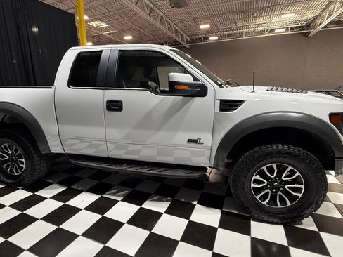 Used 2014 Ford F150 Raptor w/ Equipment Group 801A Luxury image 11