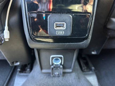 Used 2024 Jeep Compass Latitude AWD/4WD image 24