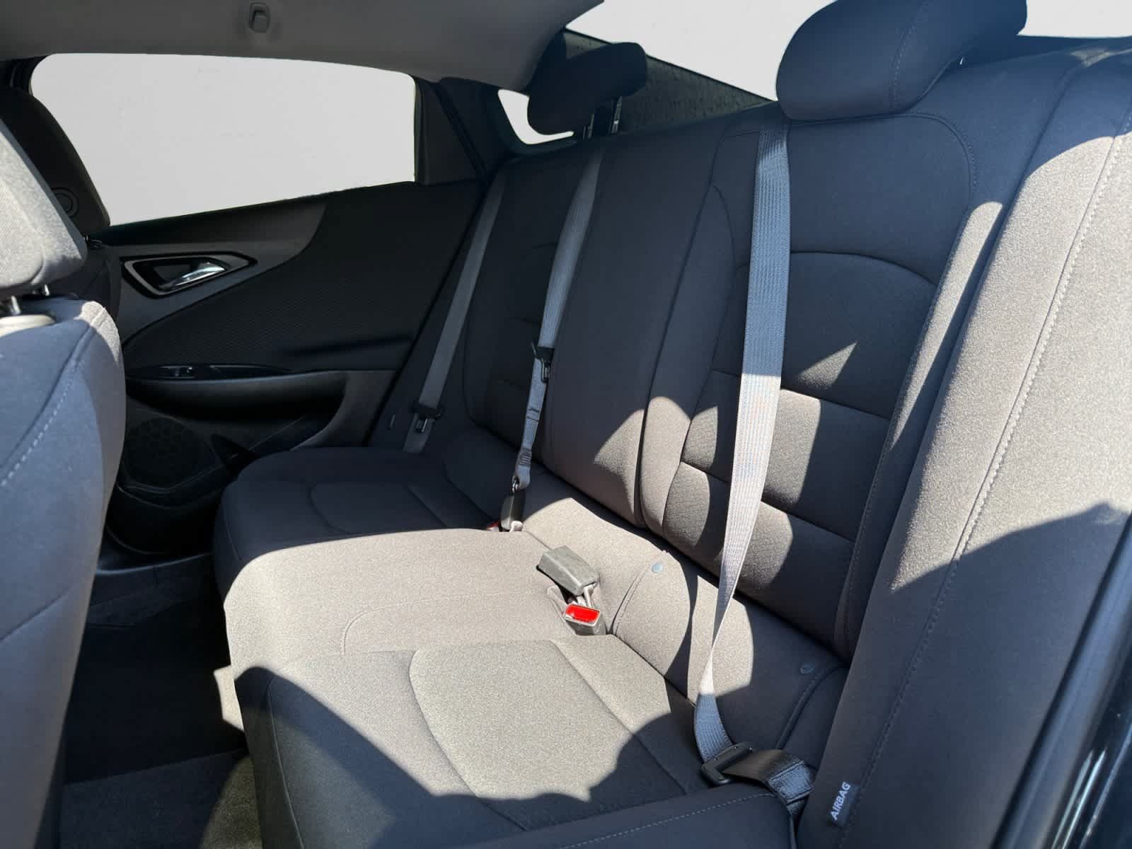 Used 2024 Chevrolet Malibu RS FWD image 13