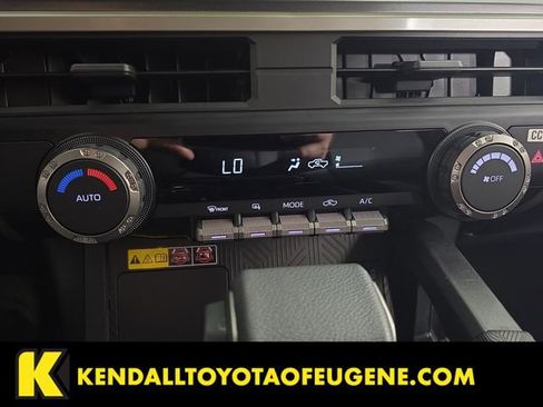 Certified 2025 Toyota Tacoma SR5 w/ SR5 Upgrade Package AWD/4WD image 16
