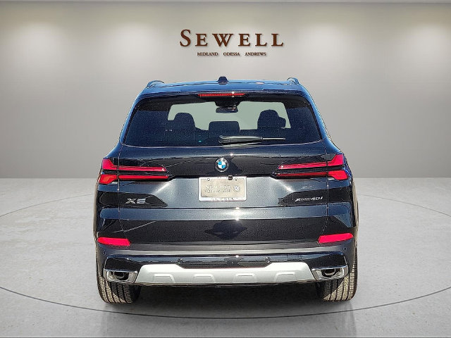 Used 2026 BMW X5 xDrive40i w/ Premium Package AWD/4WD image 4