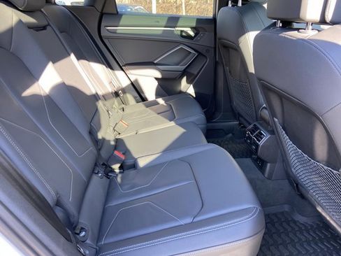 Certified 2025 Audi Q3 2.0T Premium w/ Convenience Package image 27