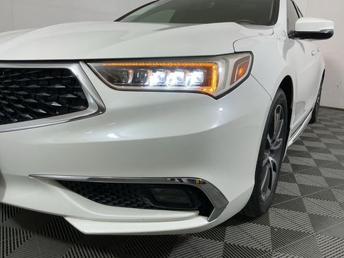 Used 2018 Acura TLX V6 w/ Technology Package image 9