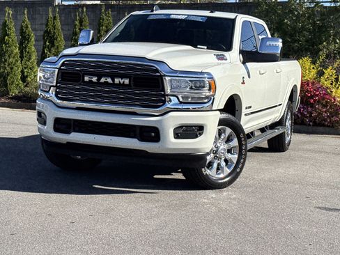 Used 2023 RAM 2500 Limited image 5