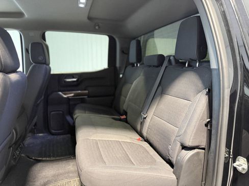 Used 2020 GMC Sierra 1500 SLE w/ SLE Value Package image 26