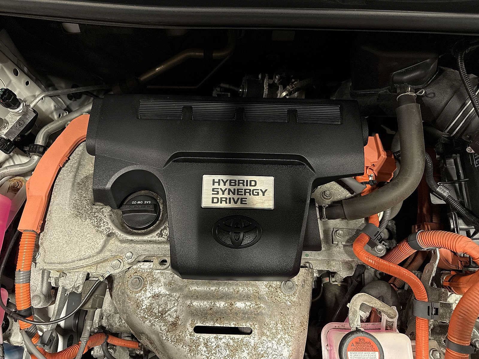 Used 2016 Toyota RAV4 Limited w/ Advanced Technology Package AWD/4WD image 12