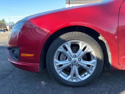 Used 2012 Ford Fusion SE image 18