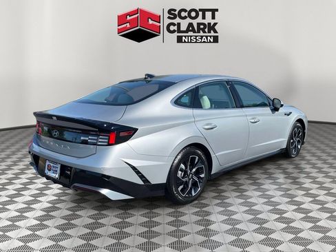 Used 2024 Hyundai Sonata SEL FWD image 6
