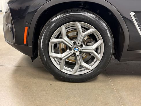Used 2024 BMW X3 sDrive30i w/ Convenience Package RWD image 12