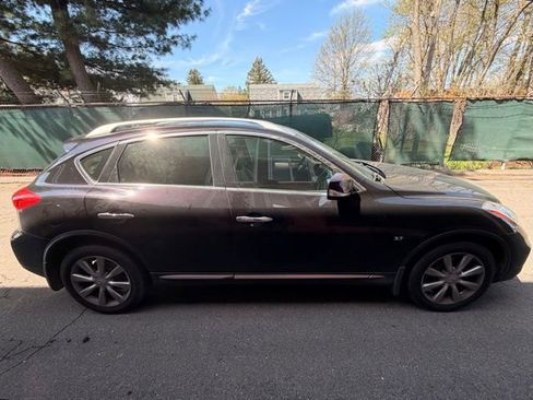 Used 2017 INFINITI QX50 AWD image 4
