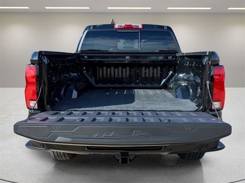 Used 2026 Chevrolet Colorado Z71 w/ Z71 Convenience Package 2 image 32