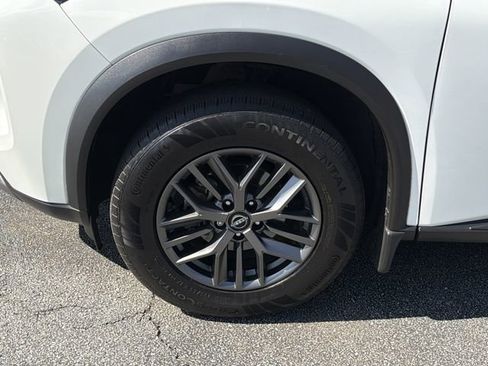 Certified 2023 Nissan Rogue S image 12