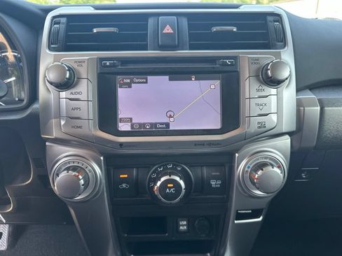 Used 2016 Toyota 4Runner SR5 Premium AWD/4WD image 22