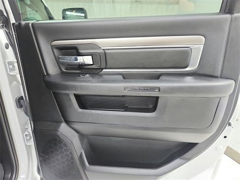 Used 2024 RAM 1500 Classic Warlock image 38