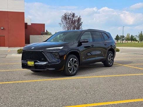 New 2026 Buick Enclave Sport Touring w/ Super Cruise Package image 35