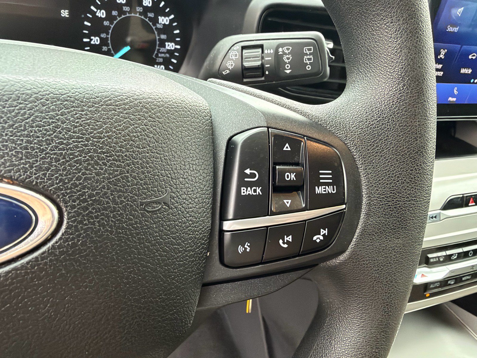 Used 2021 Ford Explorer 4WD image 26