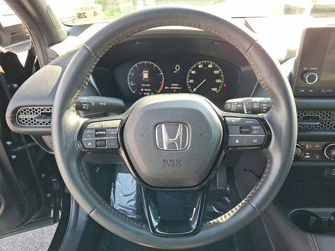 Used 2023 Honda HR-V Sport image 19
