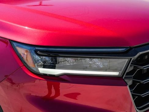 Certified 2025 Honda Pilot Black Edition image 4