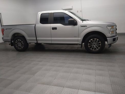 Used 2017 Ford F150 XL w/ Equipment Group 101A Mid image 11