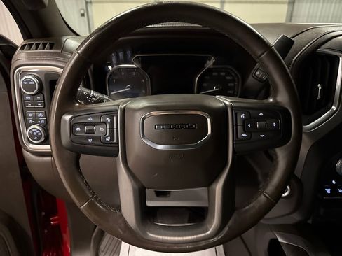 Used 2022 GMC Sierra 3500 Denali w/ Technology Package image 13