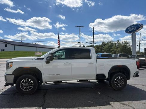 Used 2022 GMC Sierra 3500 SLE w/ SLE Convenience Package AWD/4WD image 5