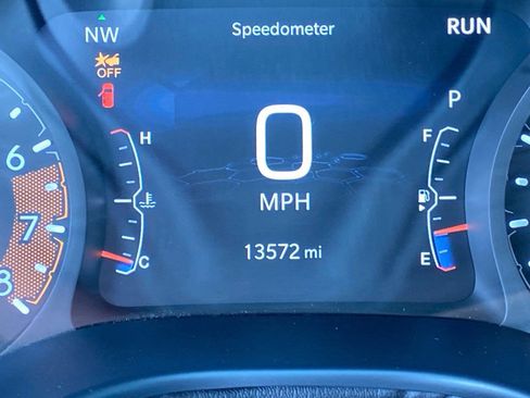 Used 2025 Jeep Compass Limited AWD/4WD image 22