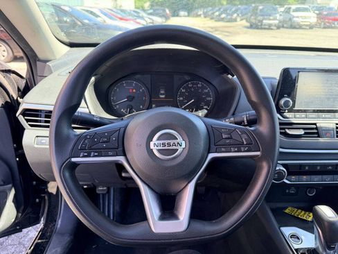 Used 2021 Nissan Altima 2.5 S FWD image 9