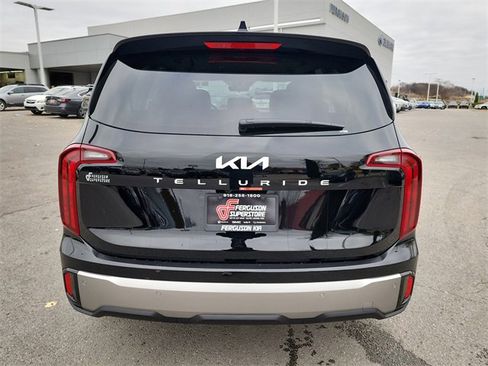 New 2025 Kia Telluride LX image 4