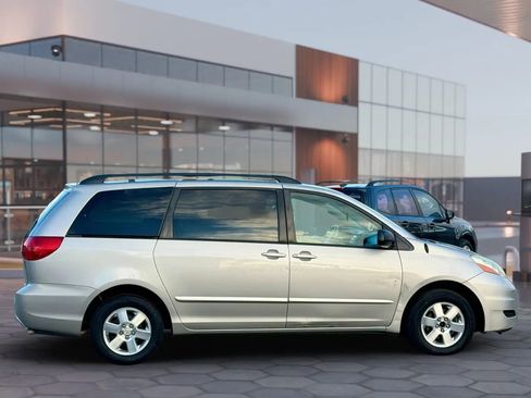 Used 2006 Toyota Sienna LE FWD image 12