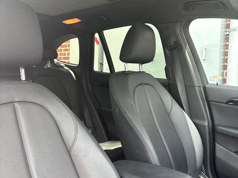 Used 2016 BMW X1 xDrive28i AWD/4WD image 11