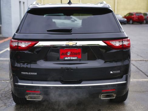 Used 2018 Chevrolet Traverse Premier w/ Driver Confidence II Package FWD image 20