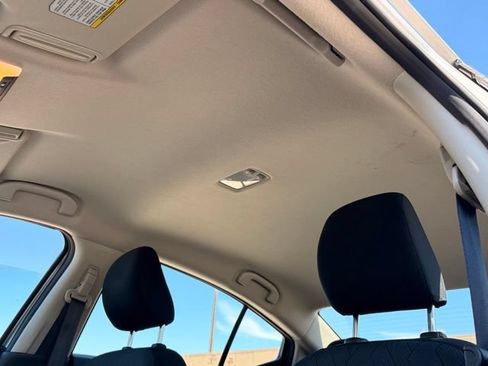 Used 2025 Nissan Versa SV FWD image 12