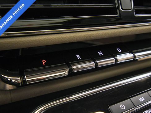 Used 2022 Lincoln Navigator Reserve image 46