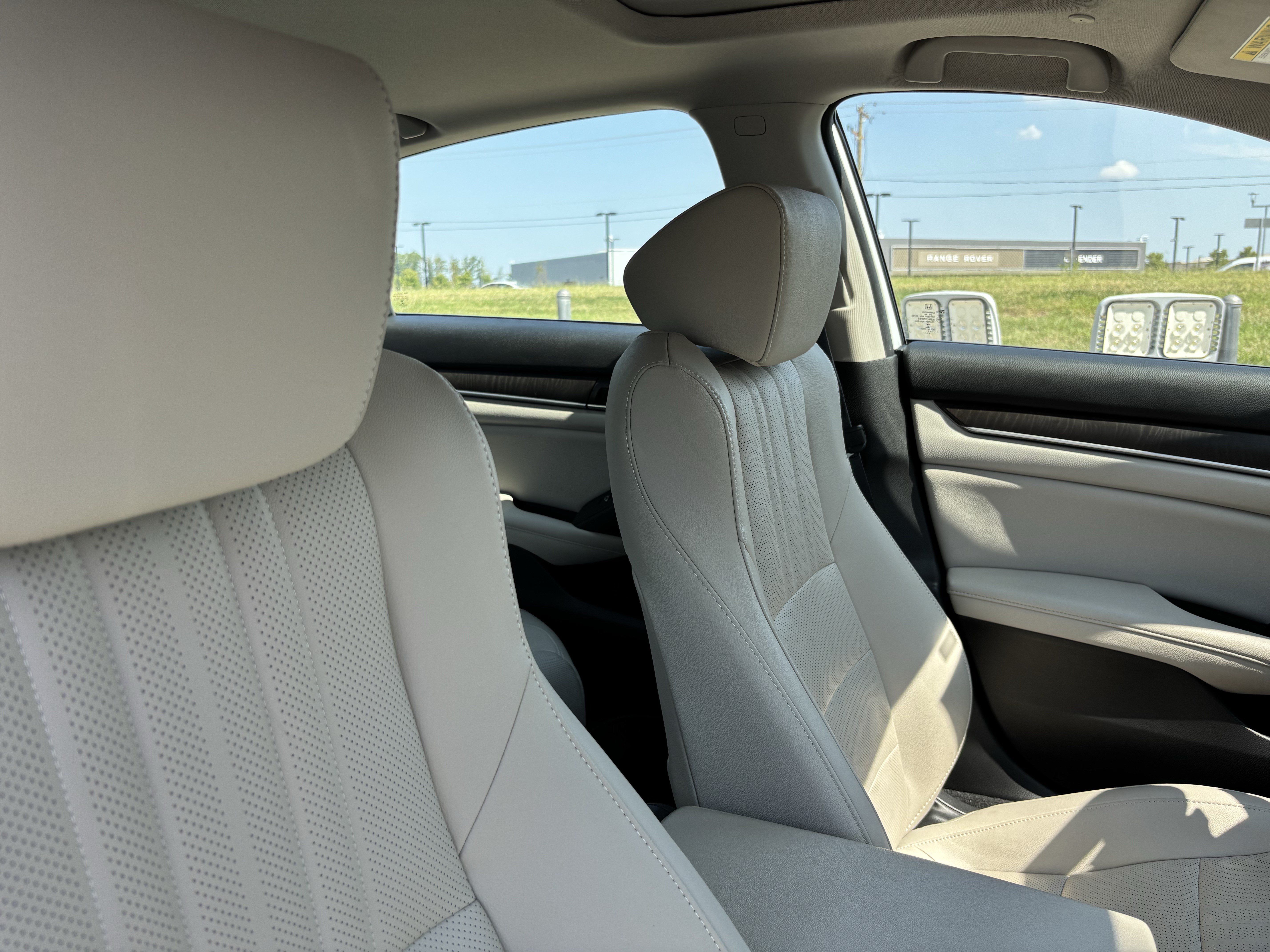 Used 2021 Honda Accord Touring image 35