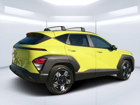 Used 2024 Hyundai Kona SEL FWD image 3
