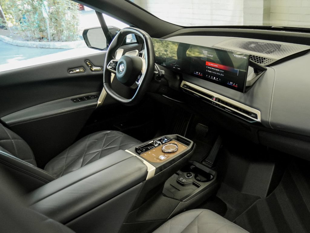 Used 2024 BMW iX M60 w/ Luxury Package AWD/4WD image 12