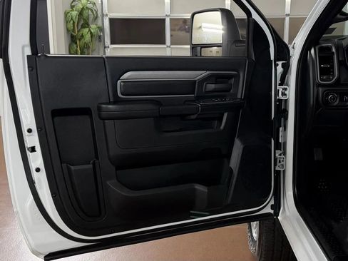 Used 2023 RAM 2500 Tradesman AWD/4WD image 15