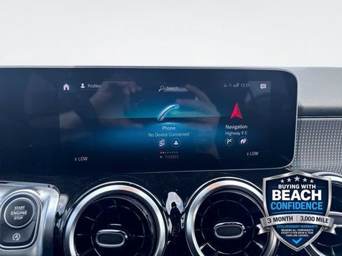 Used 2020 Mercedes-Benz GLB 250 4MATIC image 16