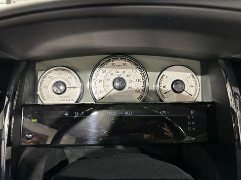 Used 2019 Rolls-Royce Dawn image 26