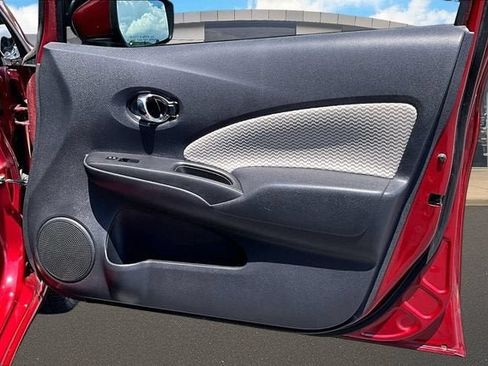 Used 2017 Nissan Versa Note FWD image 19
