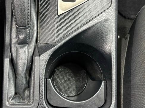 Used 2013 Toyota RAV4 XLE image 29