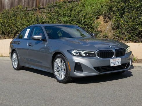 Used 2023 BMW 330i Sedan w/ Driving Assistance Package image 2