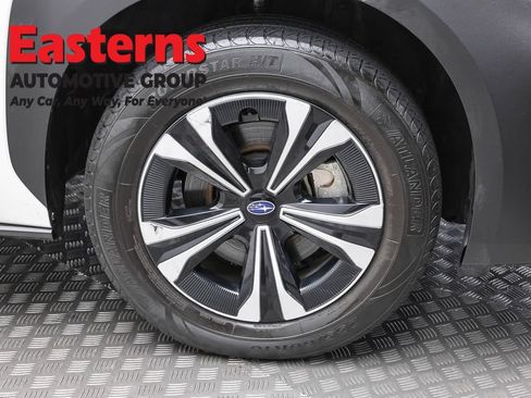 Used 2023 Subaru Solterra AWD image 30